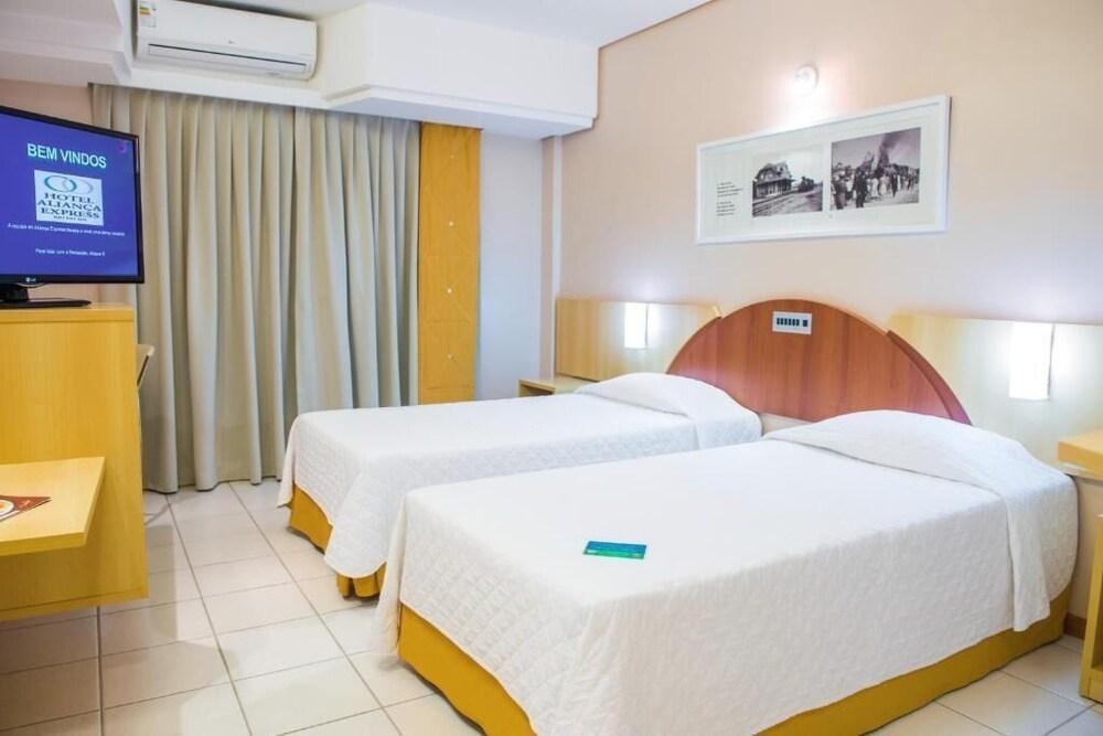 Hotel Alianca Express Rio do Sul Esterno foto